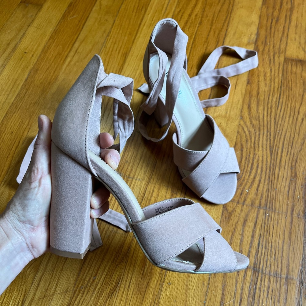 JustFab Heels NWOT